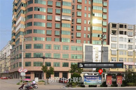 城平湖花苑6楼三室两厅两卫中装出售送阁楼送家具可拎包