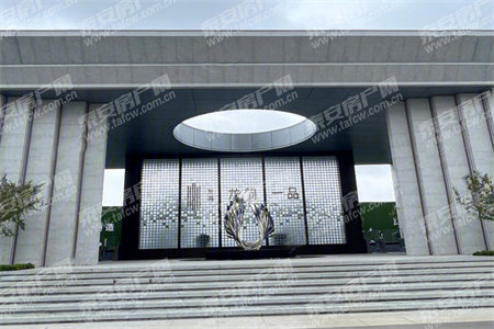 城东优质三室采光刺眼全明户型黄金楼层上学方便随时看房